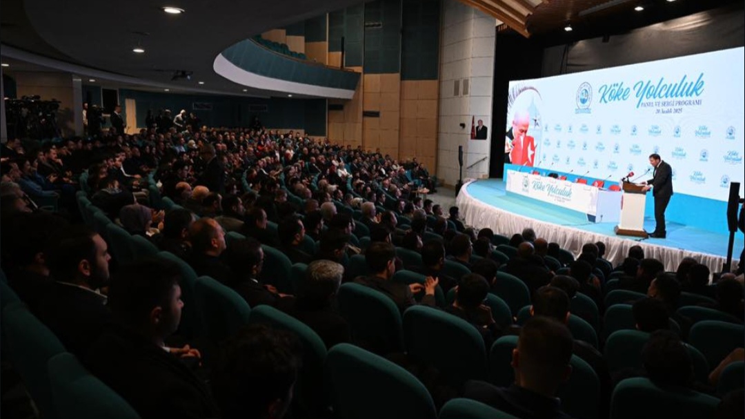 Köke Yolculuk Panel ve Sergi Programı