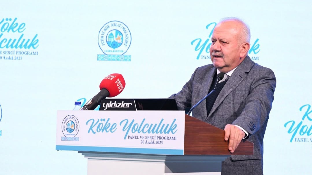 Köke Yolculuk Panel ve Sergi Programı