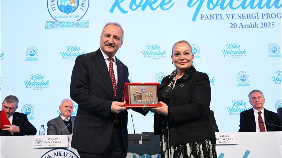 Köke Yolculuk Panel ve Sergi Programı