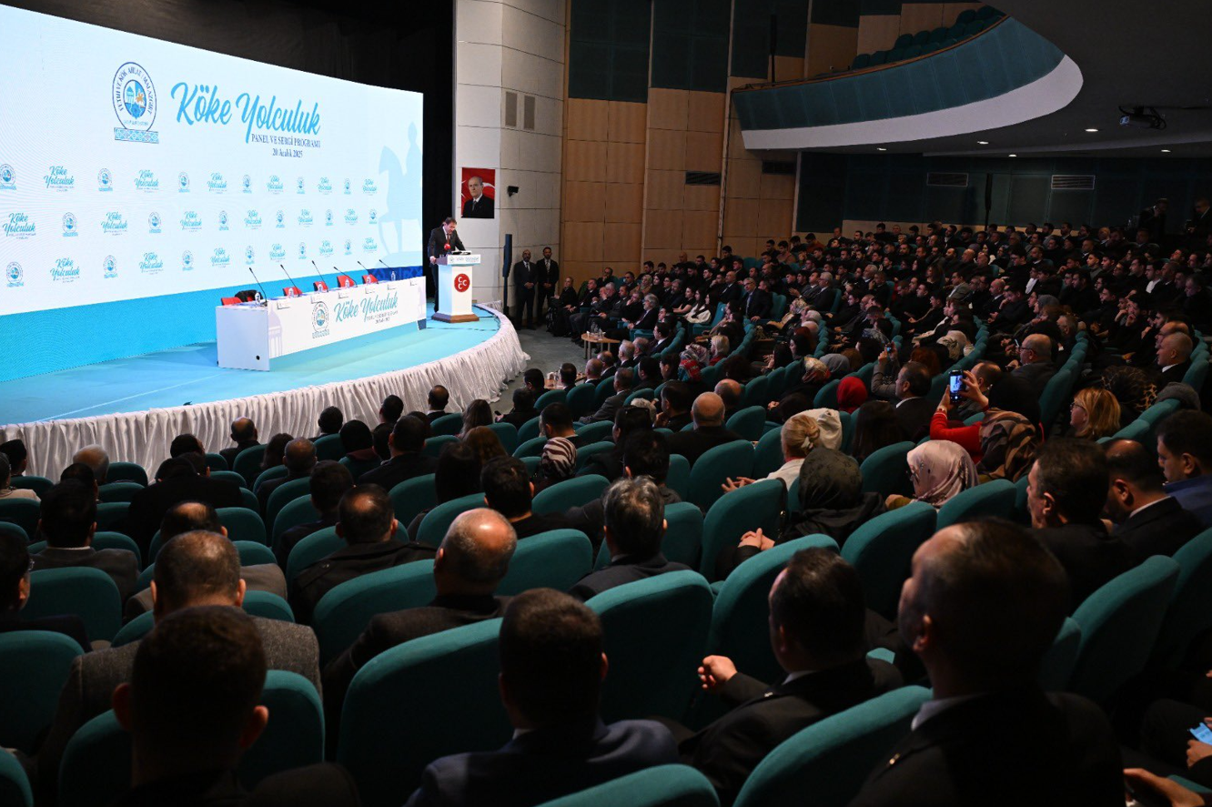 Köke Yolculuk Panel ve Sergi Programı